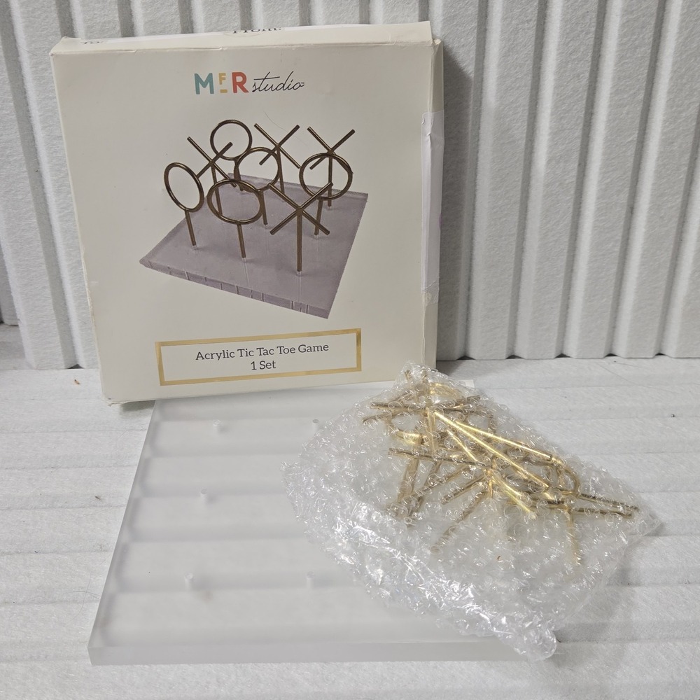 Acrylic Tic Tac Toe‎ Game MFR Studio 6"x6" New in Box
